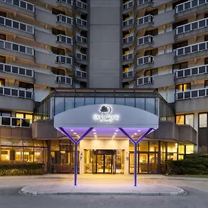 Hotell Doubletree By Hilton