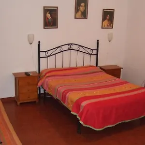 Pensión Alcazar I **