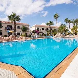 Loutsiana Deluxe Apts Agia Napa