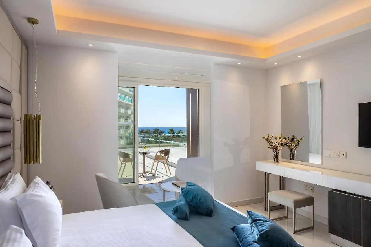 *****  Chrysomare Beach Hotel & Resort Ayia Napa Cyprus